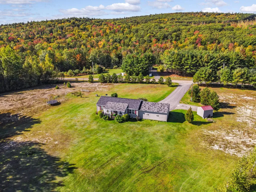 38 Kincaid Lane Smithfield ME 04978