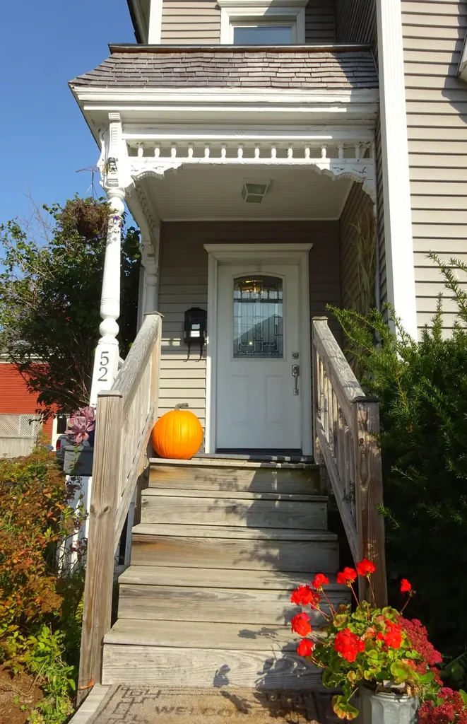 52 Blackstone Street Bangor ME 04401