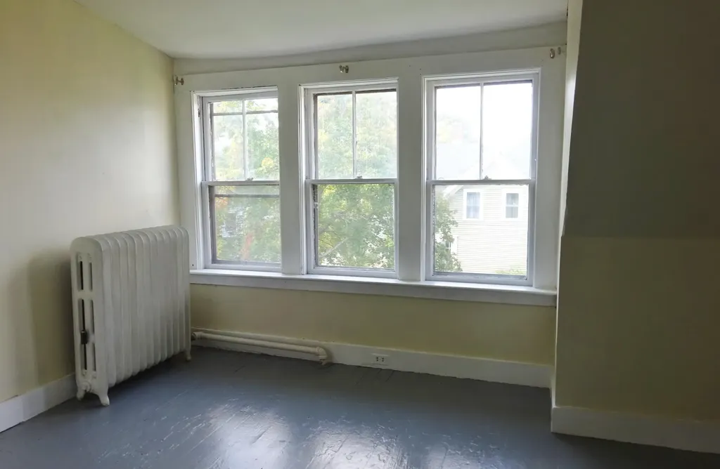 52 Blackstone Street Bangor ME 04401