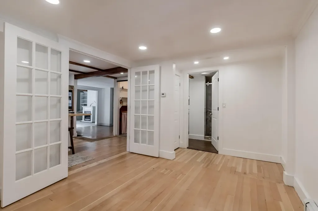224 Middle Road Falmouth ME 04105