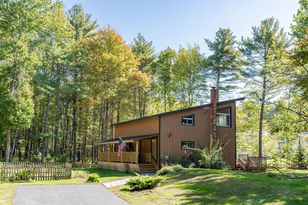 2 Timber Sands Drive Scarborough ME 04074