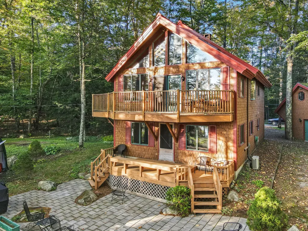 46 Brickett Point Estates Oakland ME 04963