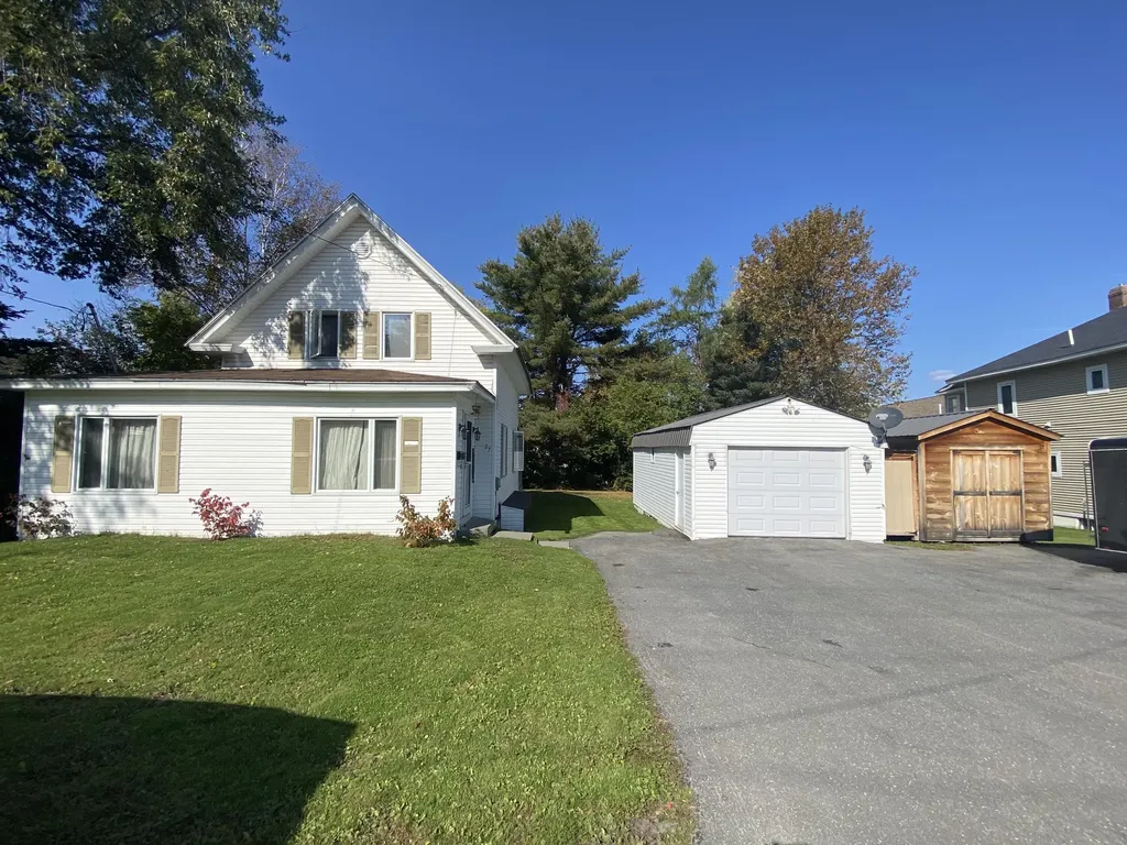 27 Elm Street Fort Kent ME 04743