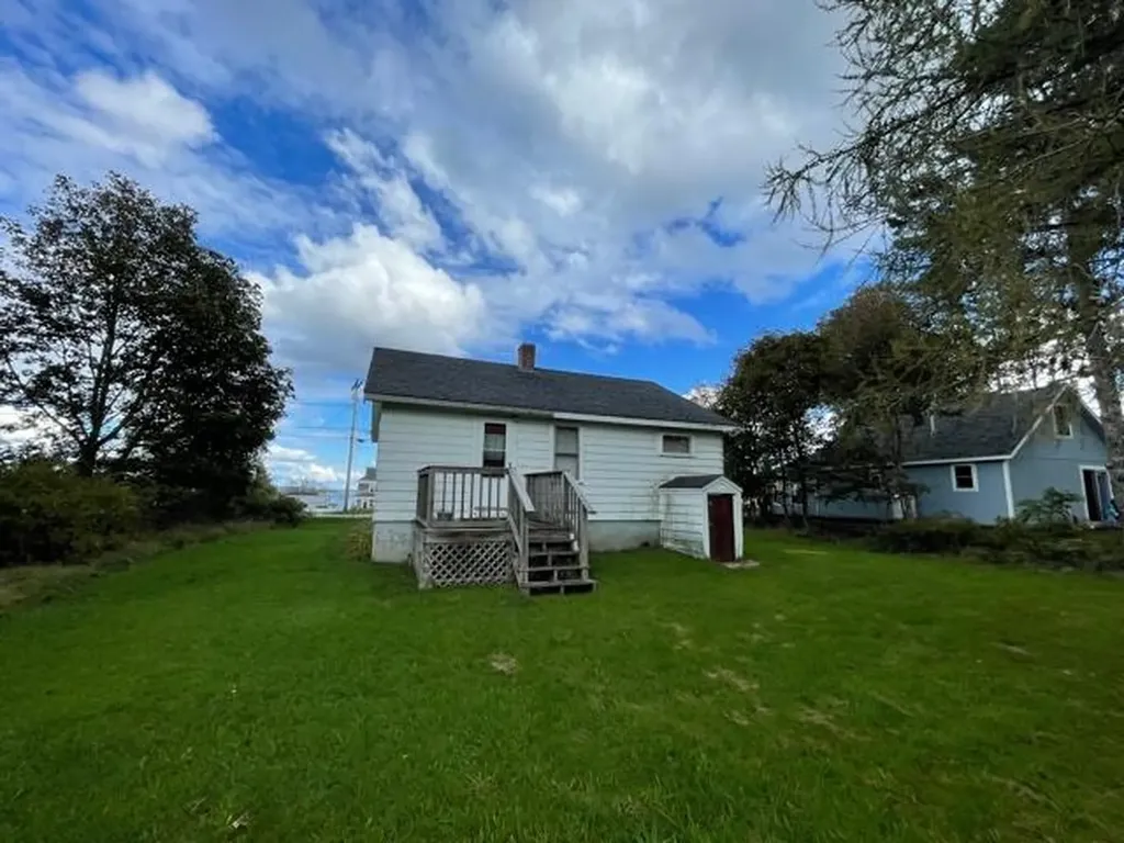 152 Water Street Eastport ME 04631