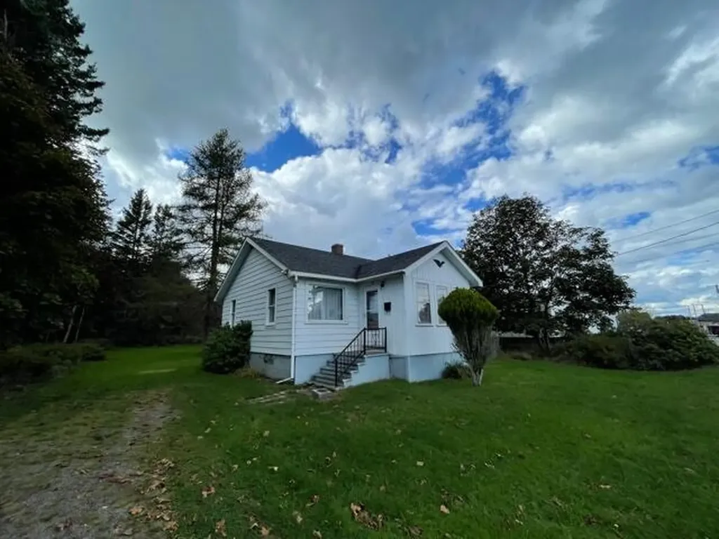 152 Water Street Eastport ME 04631