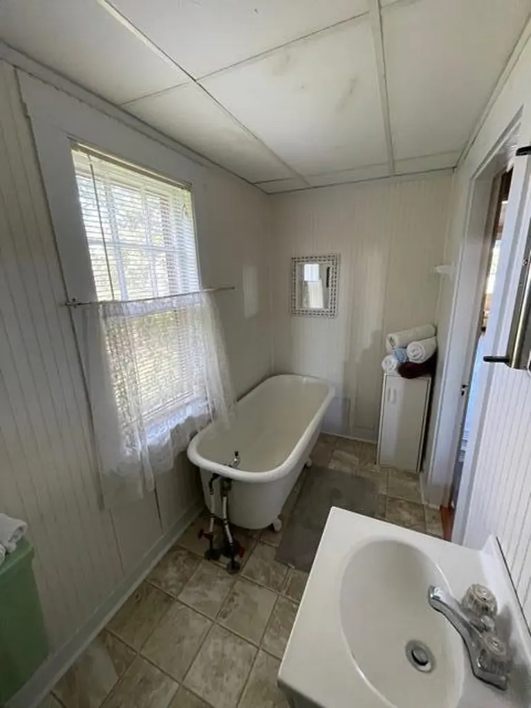 152 Water Street Eastport ME 04631