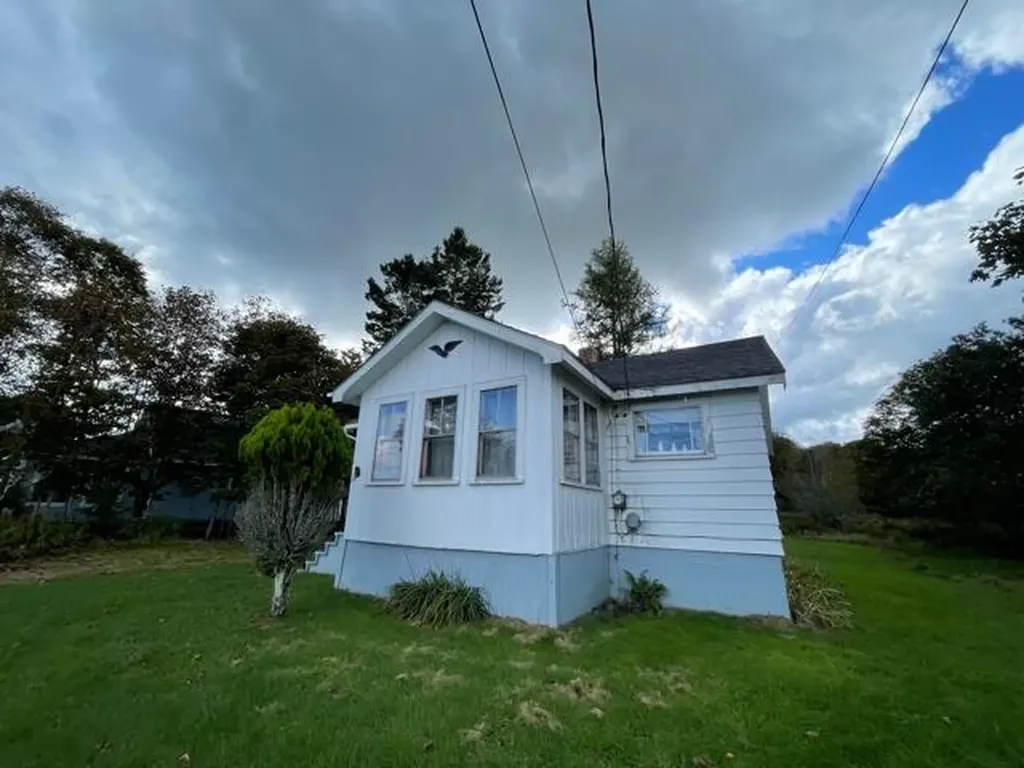 152 Water Street Eastport ME 04631