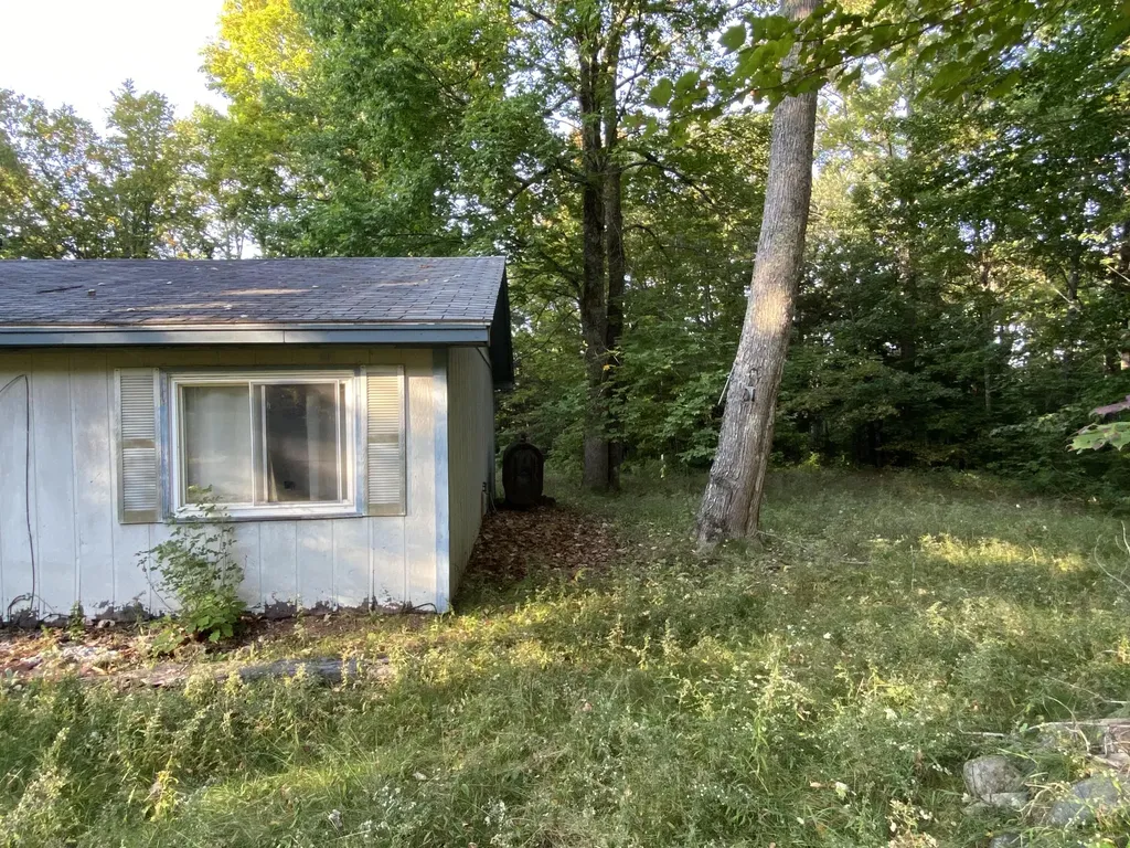 125 Bog Road Hampden ME 04444