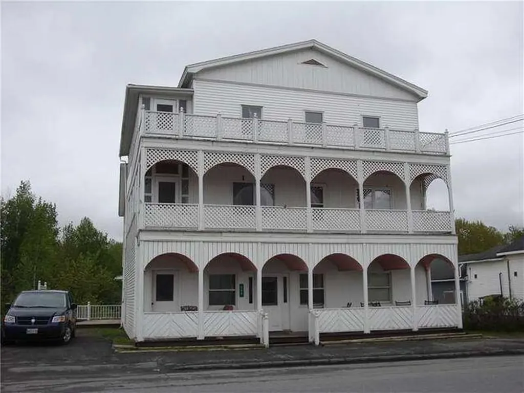 566 Main Street Van Buren ME 04785