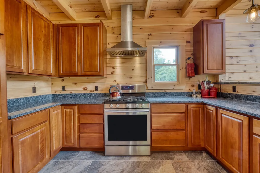 73 Cameron Cove Lane Damariscotta ME 04543