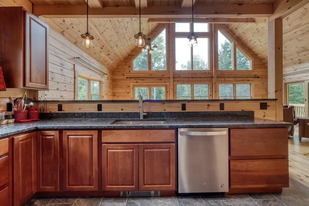 73 Cameron Cove Lane Damariscotta ME 04543