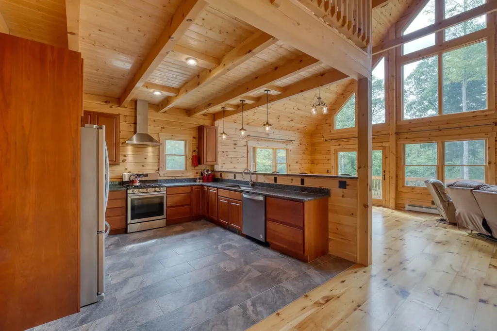 73 Cameron Cove Lane Damariscotta ME 04543