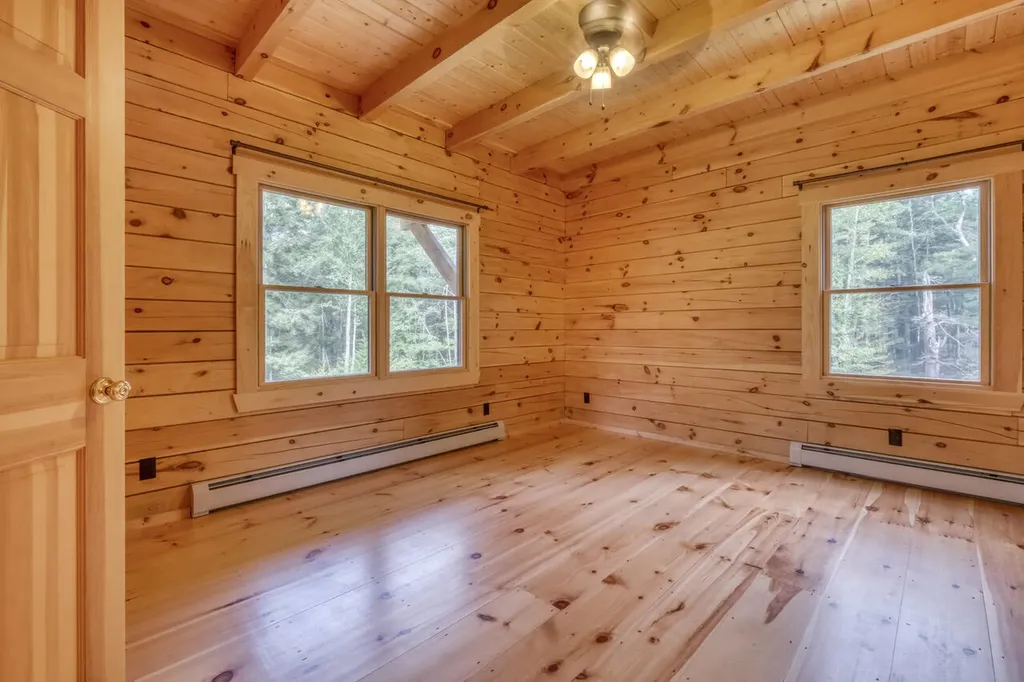73 Cameron Cove Lane Damariscotta ME 04543