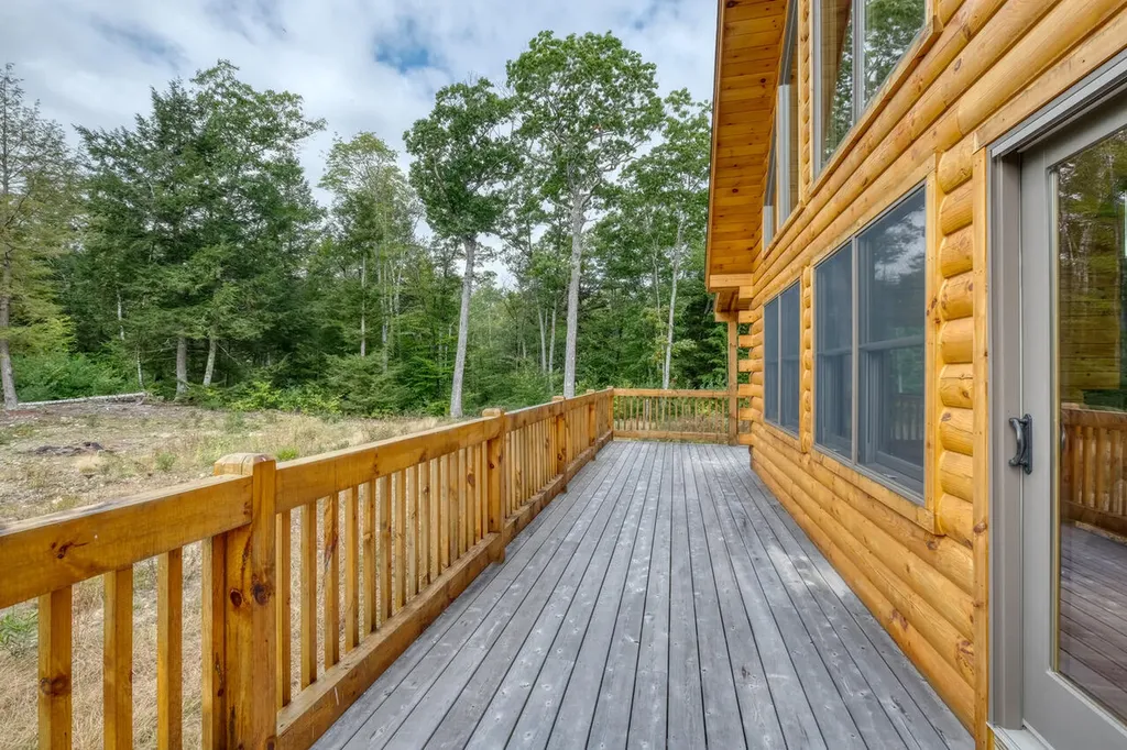 73 Cameron Cove Lane Damariscotta ME 04543