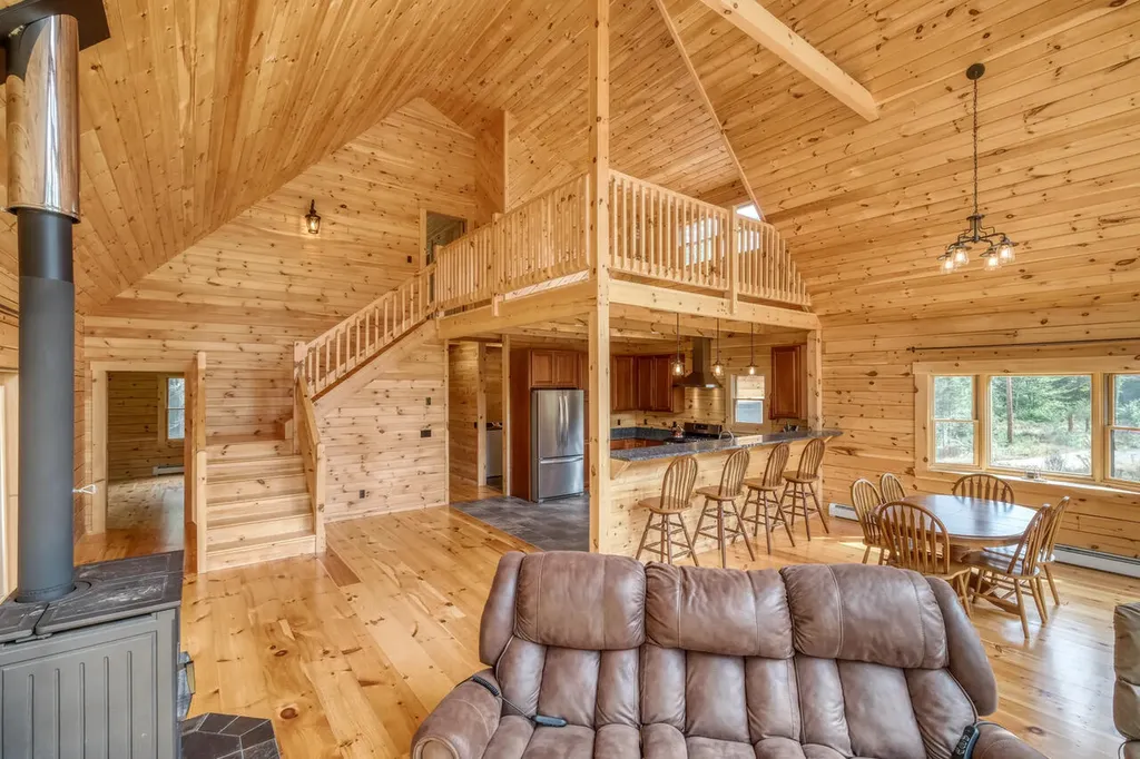 73 Cameron Cove Lane Damariscotta ME 04543
