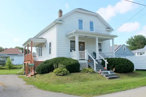 9 Perley Street Lewiston ME 04240