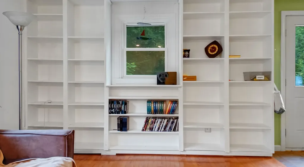 43 Charles Street Winthrop ME 04364
