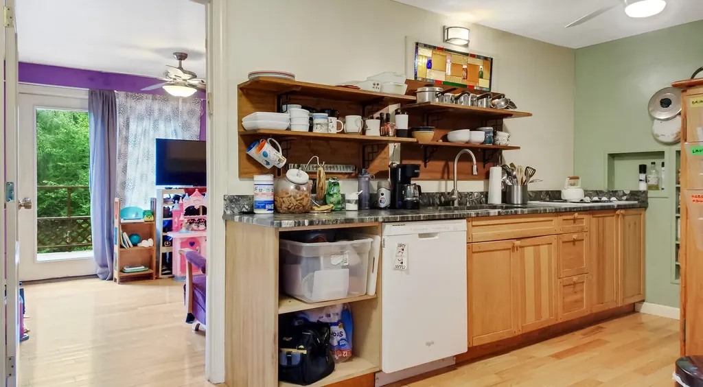 43 Charles Street Winthrop ME 04364