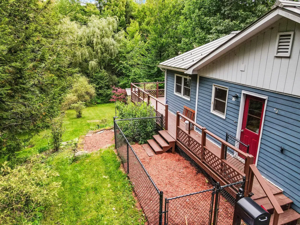 43 Charles Street Winthrop ME 04364