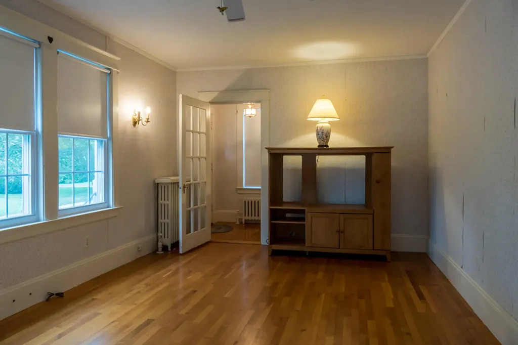 13 Byfield Road Portland ME 04103