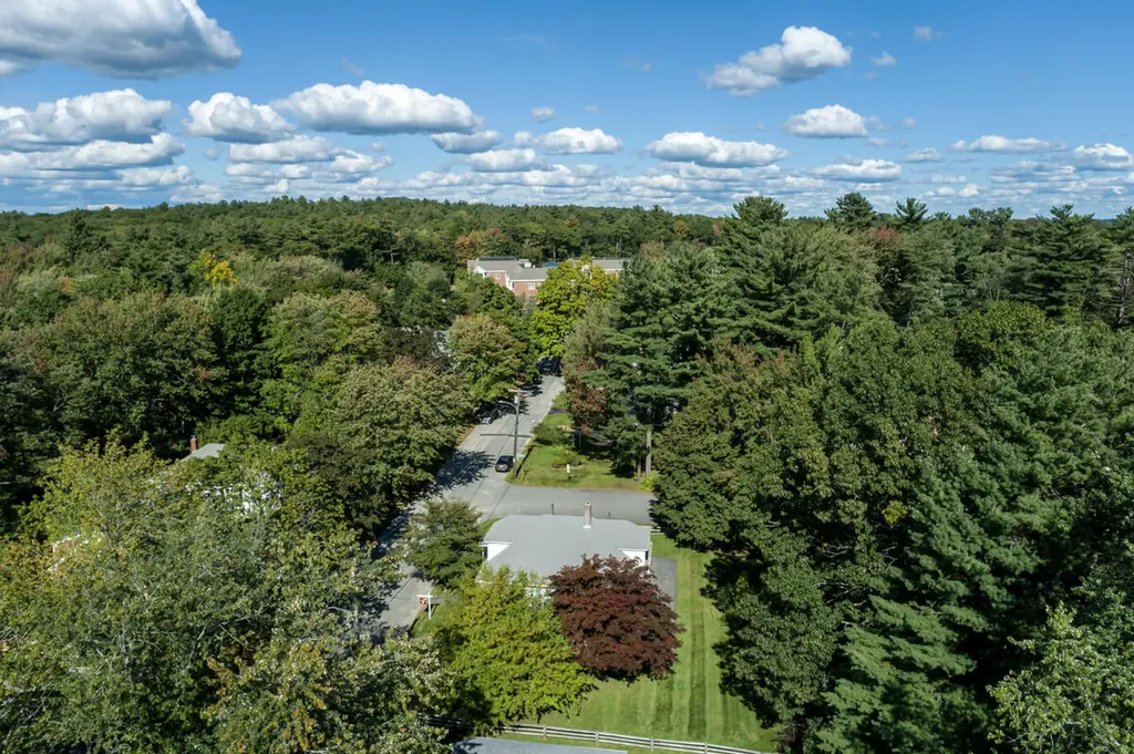 13 Byfield Road Portland ME 04103