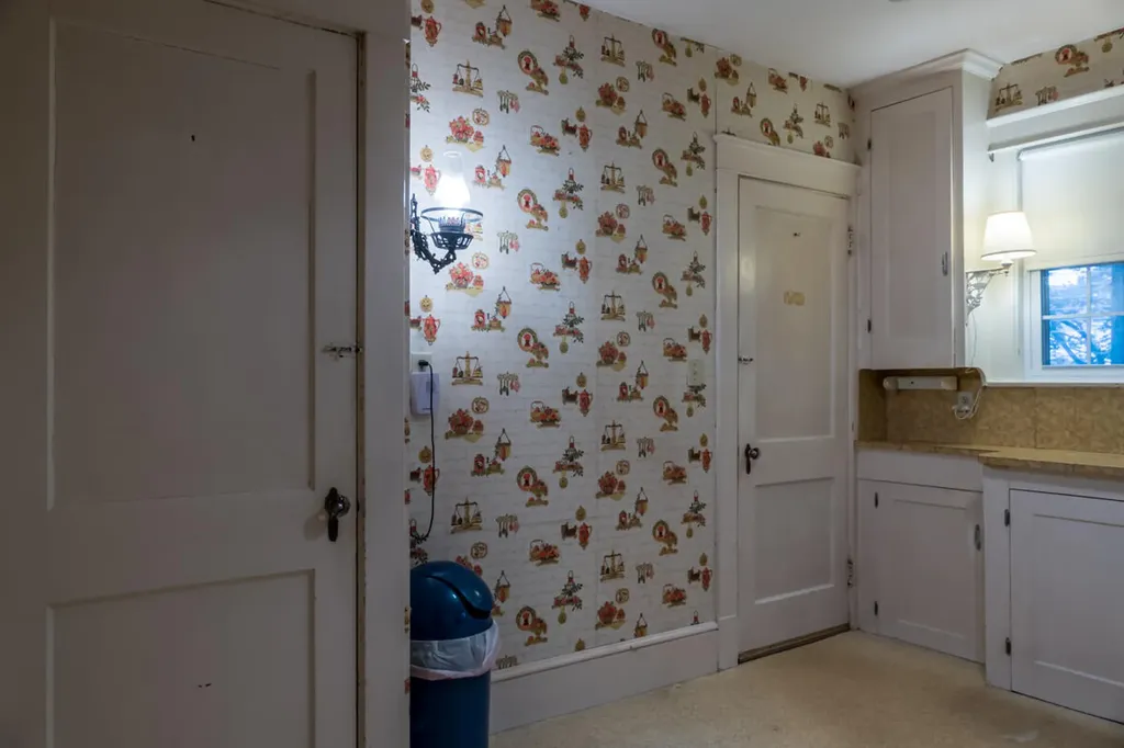 13 Byfield Road Portland ME 04103