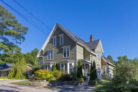 25 Central Street Camden ME 04843