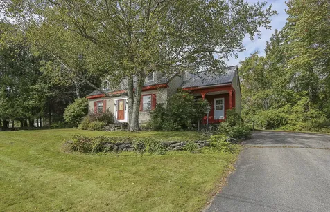 33 Acadia Drive Rockland ME 04841