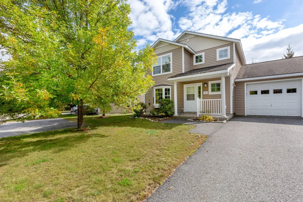 15 Lupine Circle Brunswick ME 04011