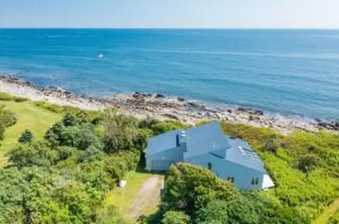 90 Goodwin Road Kittery ME 03905