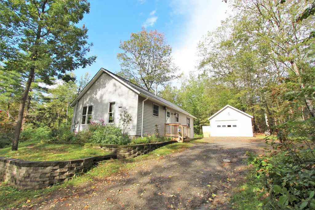258 Bog Road Vassalboro ME 04989