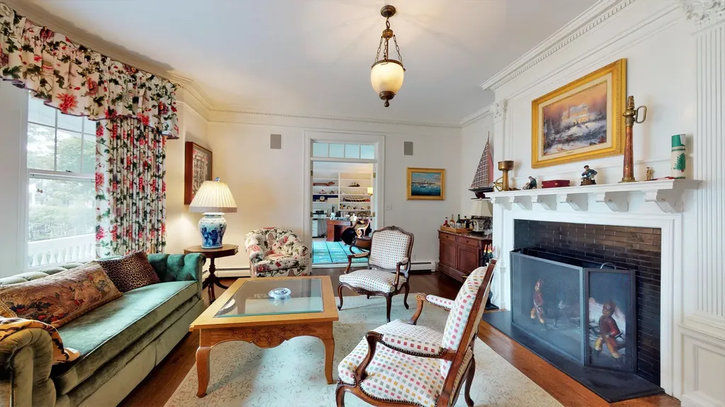 34 Summer Street Kennebunk ME 04043