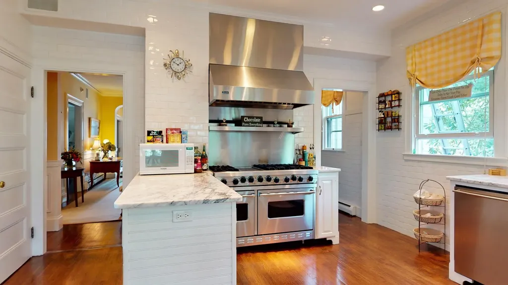 34 Summer Street Kennebunk ME 04043
