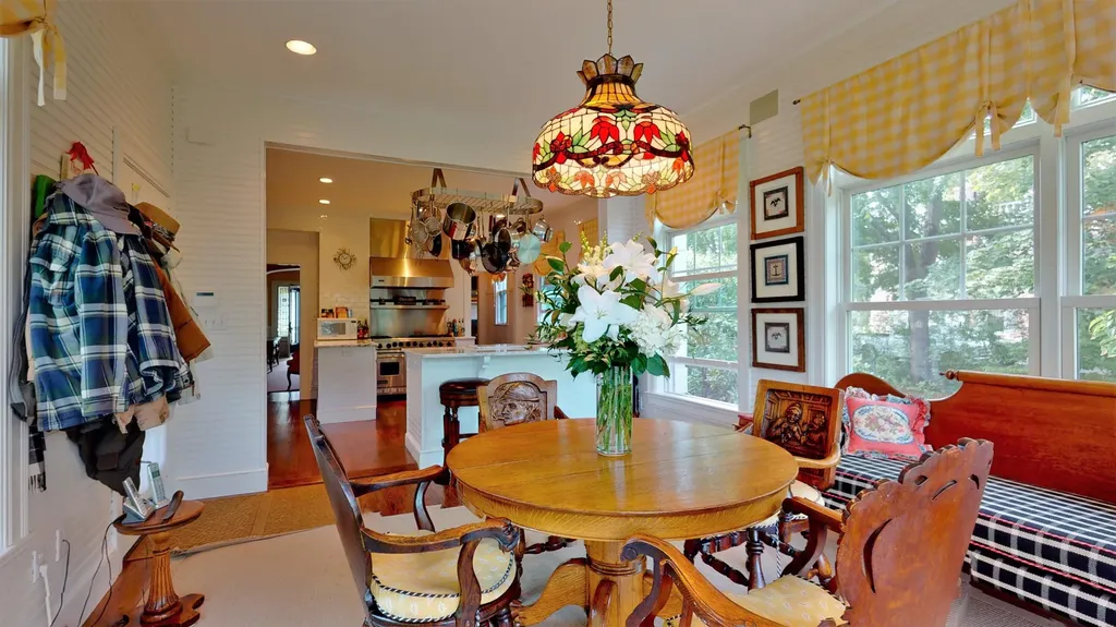 34 Summer Street Kennebunk ME 04043