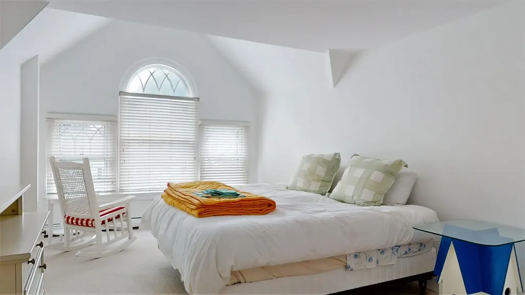 34 Summer Street Kennebunk ME 04043