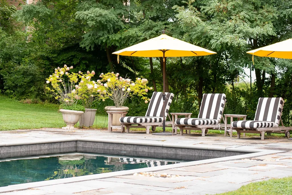 34 Summer Street Kennebunk ME 04043