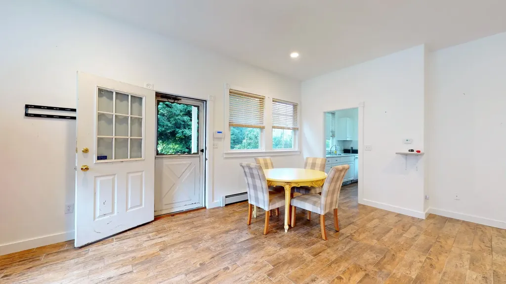 34 Summer Street Kennebunk ME 04043