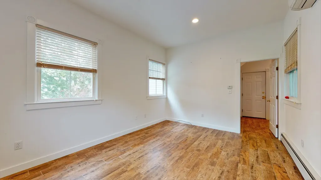 34 Summer Street Kennebunk ME 04043