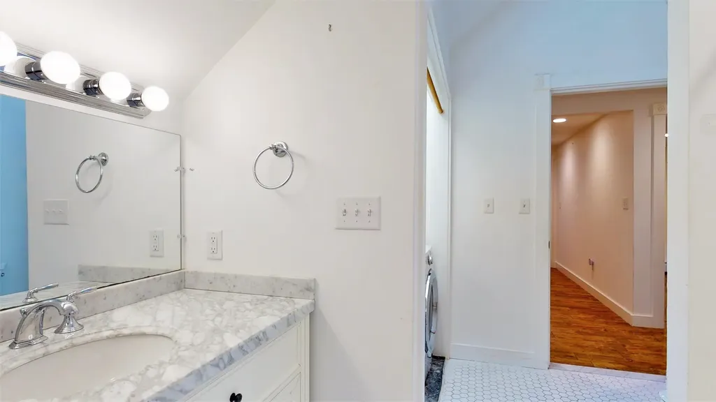 34 Summer Street Kennebunk ME 04043