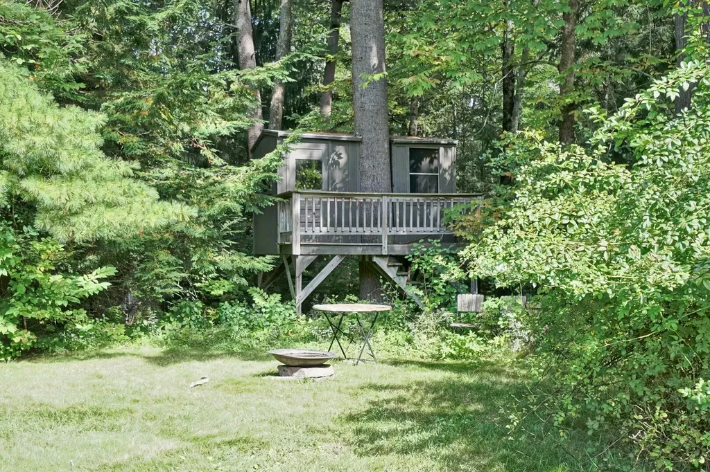 34 Summer Street Kennebunk ME 04043