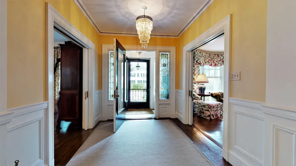 34 Summer Street Kennebunk ME 04043