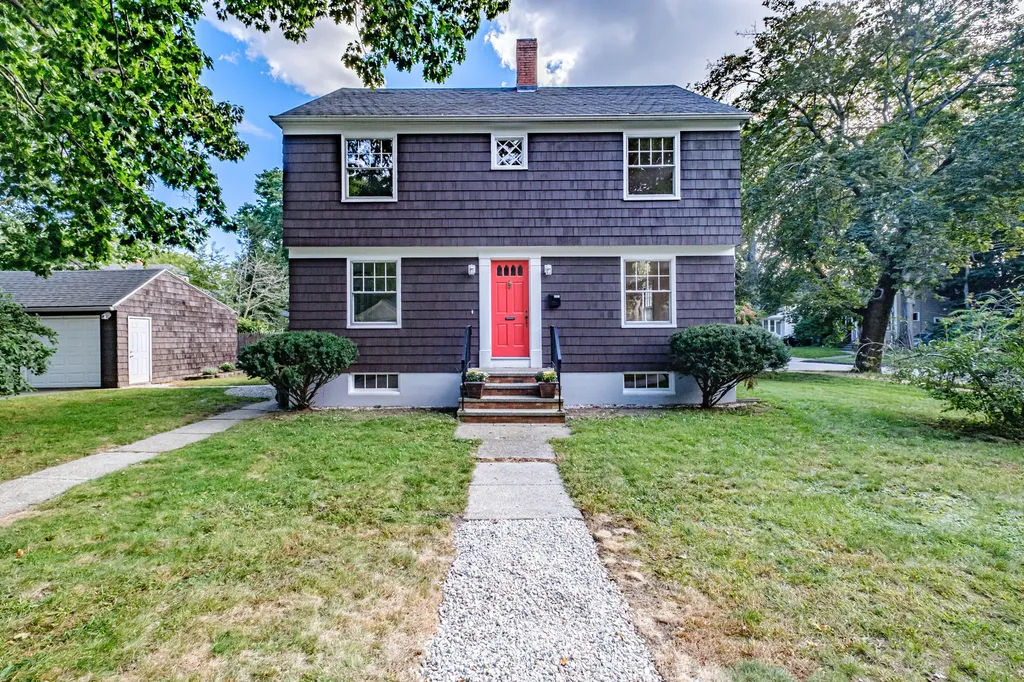 56 Elizabeth Road Portland ME 04102