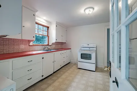 56 Elizabeth Road Portland ME 04102
