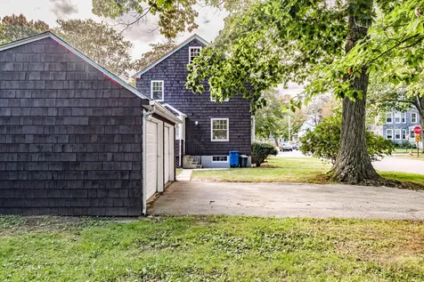 56 Elizabeth Road Portland ME 04102
