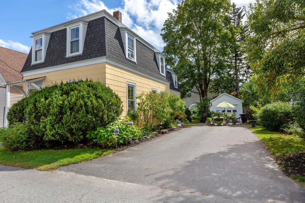 10 Franklin Street Brunswick ME 04011