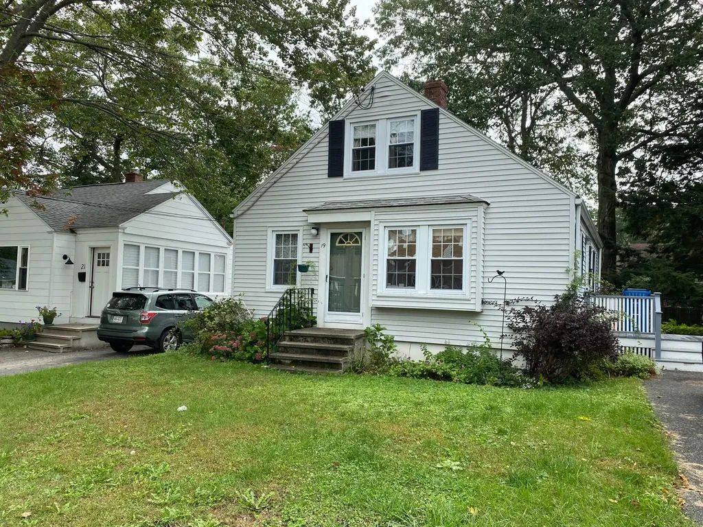 19 Eighth Street Portland ME 04103