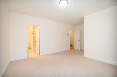 1 Janah Lane Kittery ME 03905