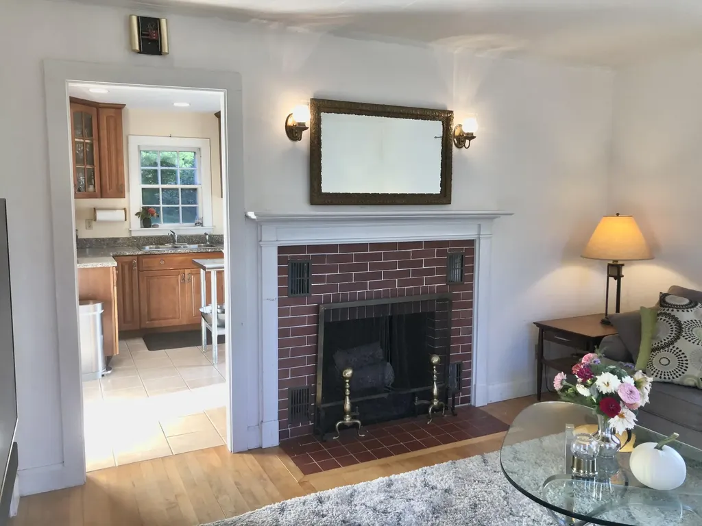 10 Chapel Road Orono ME 04473