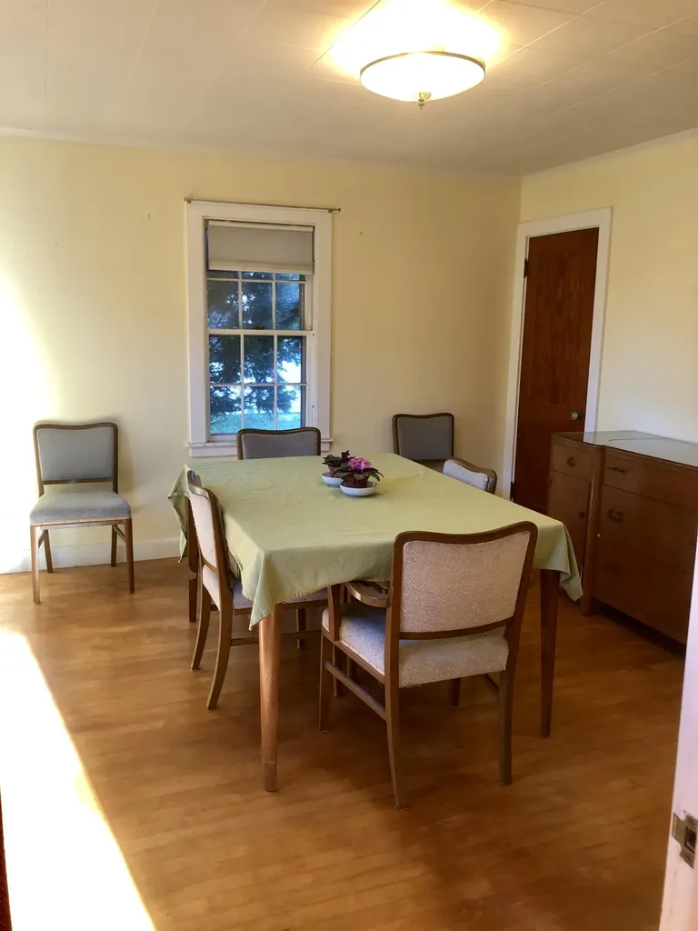 10 Chapel Road Orono ME 04473