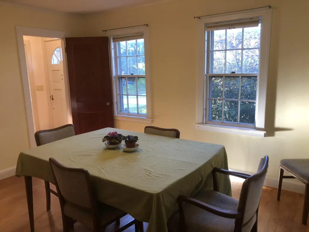 10 Chapel Road Orono ME 04473